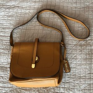 Brown shoulder bag